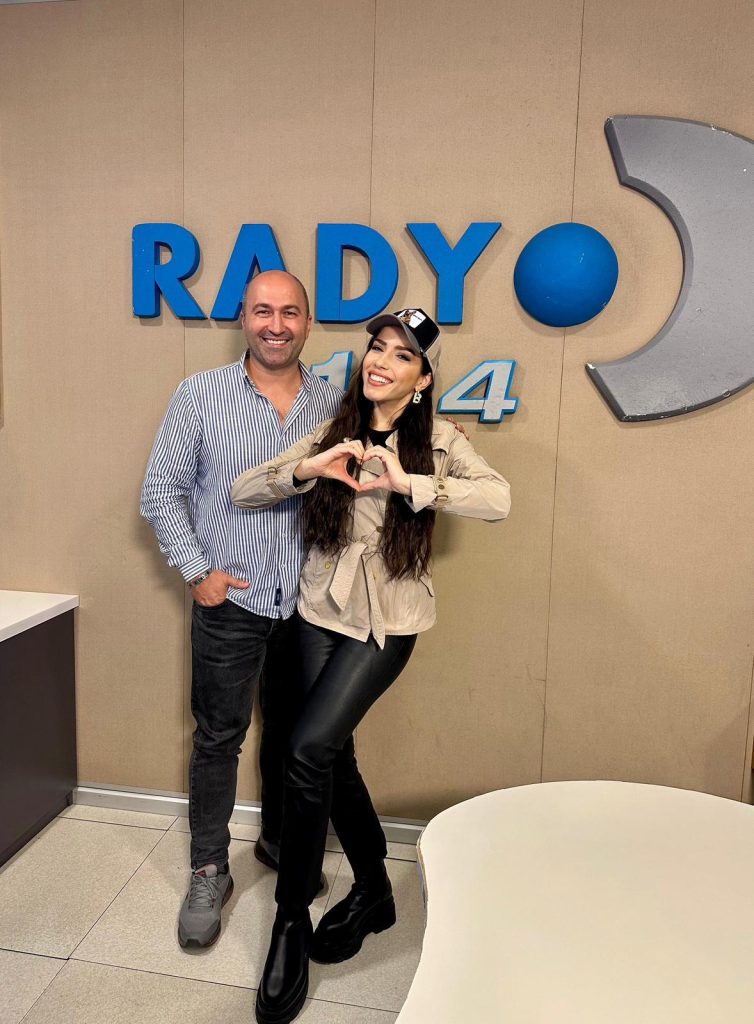 Burcu Güneş müzik kariyerini özetledi
