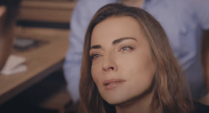 Burcu Kara Kırmızı Oda dizisine konuk oluyor!