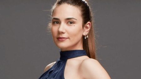 Buse Varol Çok Tatlı programı ile Kanal D'de!