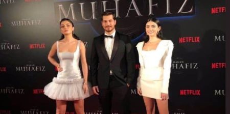 Çağatay Ulusoy'un yeni dizisi Hakan: Muhafız'ın (The Protector) galasında özel anlar yaşandı!