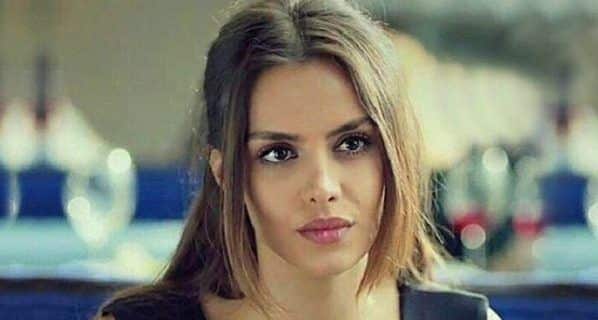 Çağla Demir Elimi Bırakma dizisinde!
