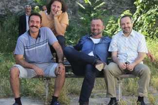 'Çakallarla Dans' ekibinden yepyeni bir dizi yolda!