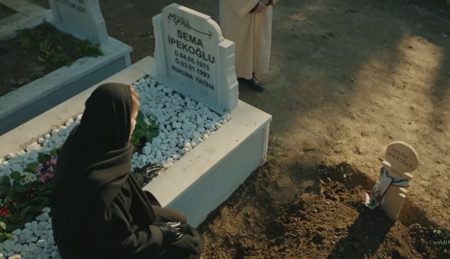 Camdaki Kız 64. Bölümden yürekleri yakan fragman! Seni affettim anne!