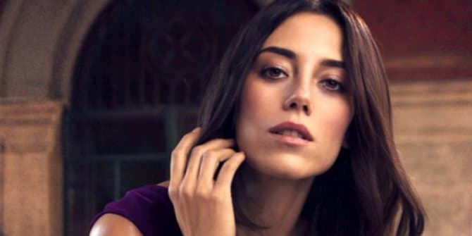 Cansu Dere Engin Altan Düzyatan ile oynaması için teklif aldı!