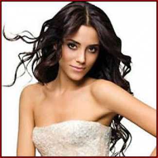 Cansu Dere'den dizi atağı