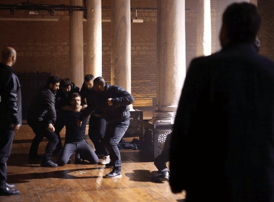 Çarpışma’da Kadir Adalı’nın babası Cansız çıktı! Çarpışma son bölümde neler oldu? Çarpışma'da Kadir Adalı'nın babası Cansız çıktı! Çarpışma son bölümde neler oldu?