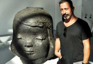 Cem Yılmaz'ın sanat eserlerine olan ilgisi!