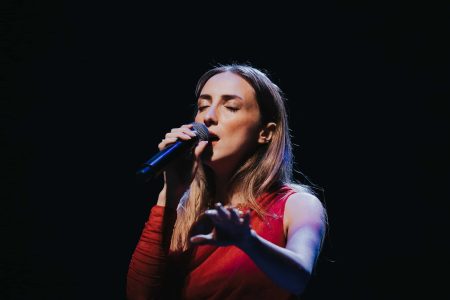 Ceren Gündoğdu'ya Avrupa'da sevgi seli!