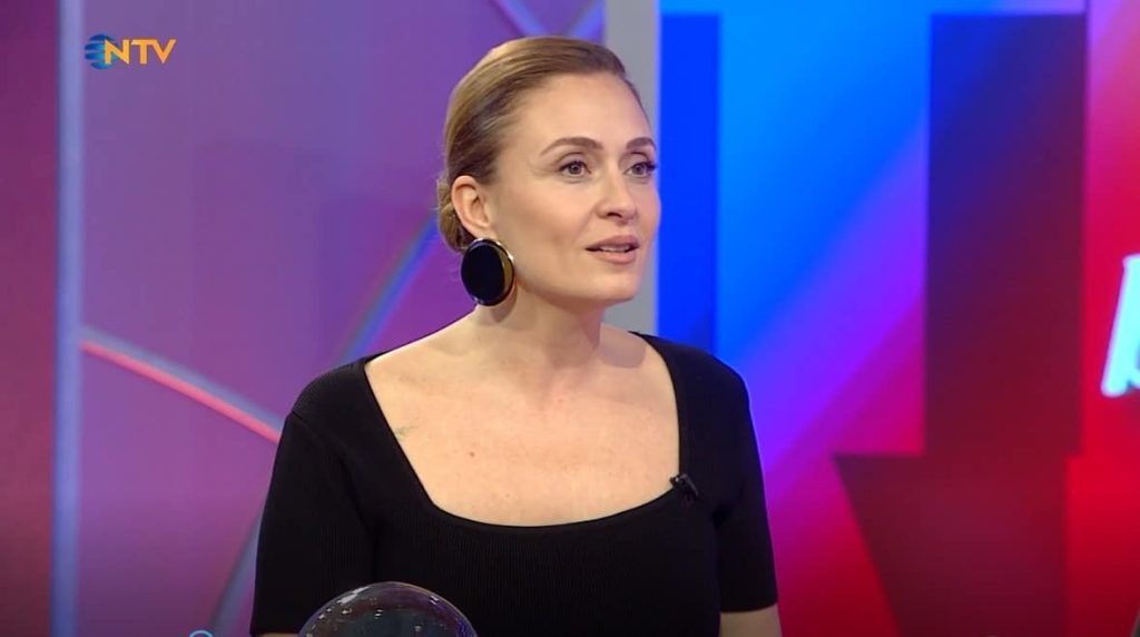 Ceyda Düvenci'den boşanma iddialarına yorum!