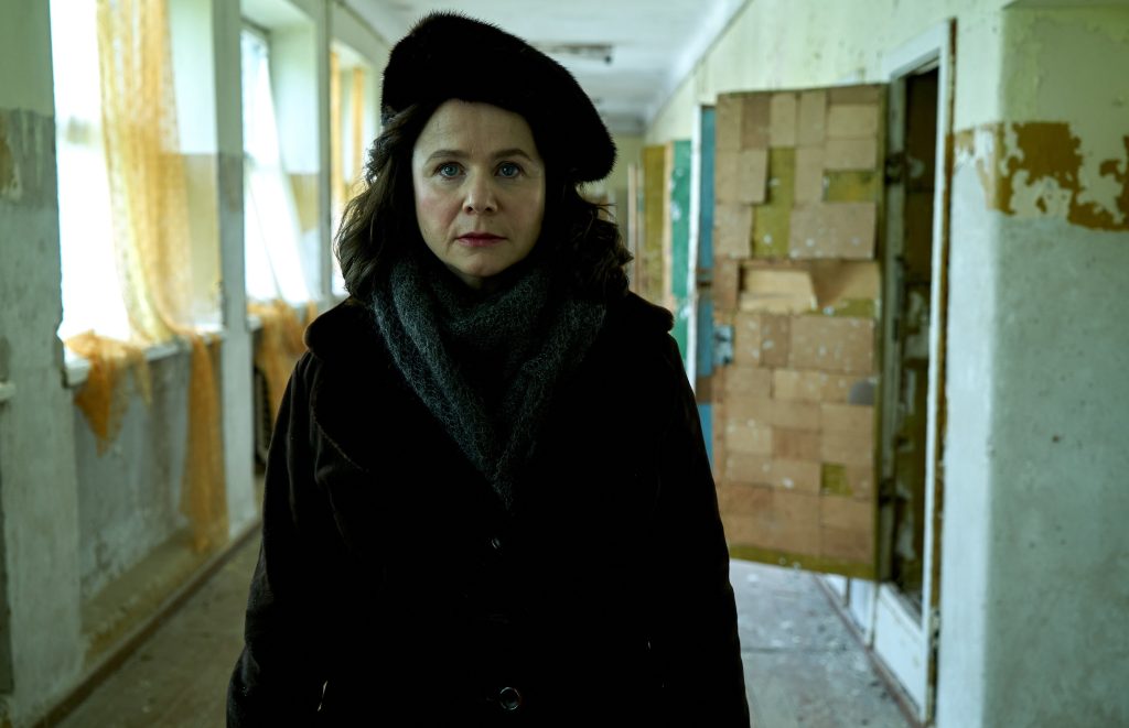 Chernobyl yıldızı Emily Watson yeni dizi Too Close ile geliyor! Too Close nasıl bir dizi?