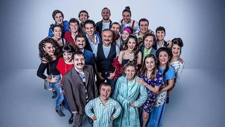 Çok Güzel Hareketler Bunlar 2’de Ayrılık Rüzgarı! İki İsim Ayrılıyor