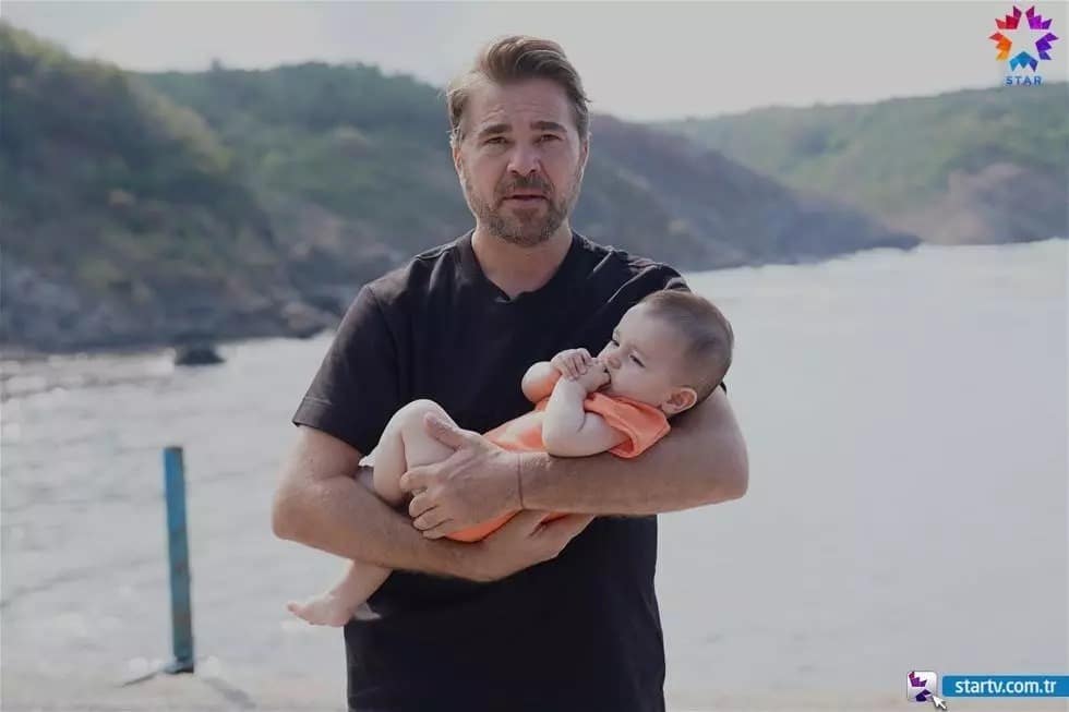 Çöp Adam 29. Bölümde çekirdek aile bir araya geldi! Sarp'ın muhteşem finali ne?