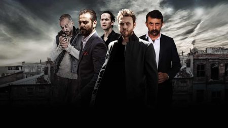 Çukur dizisinin seti devam ediyor mu?