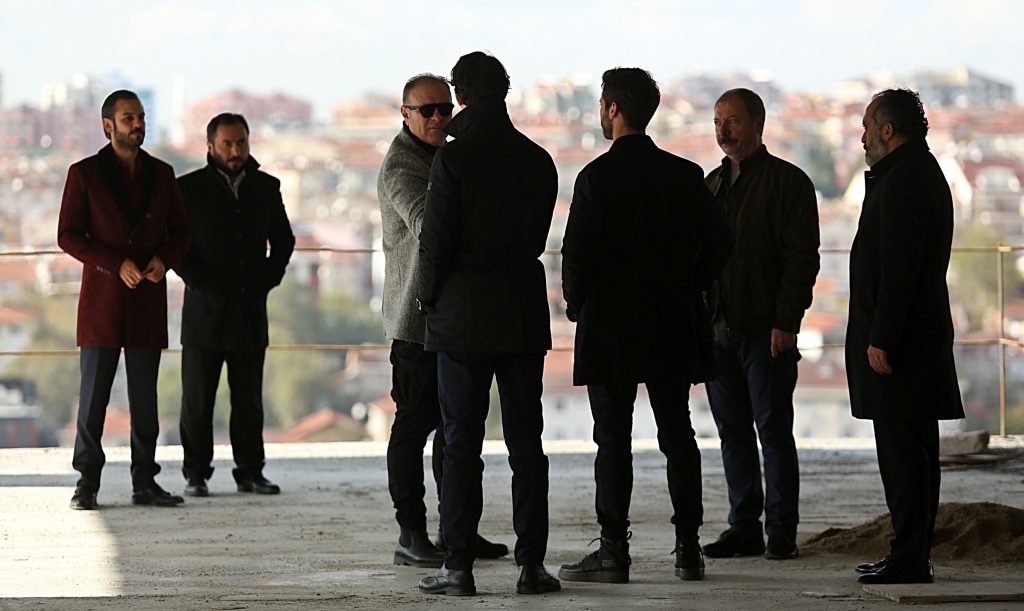 Çukur kadrosuna ünlü oyuncu Burak Sergen dahil oldu!
