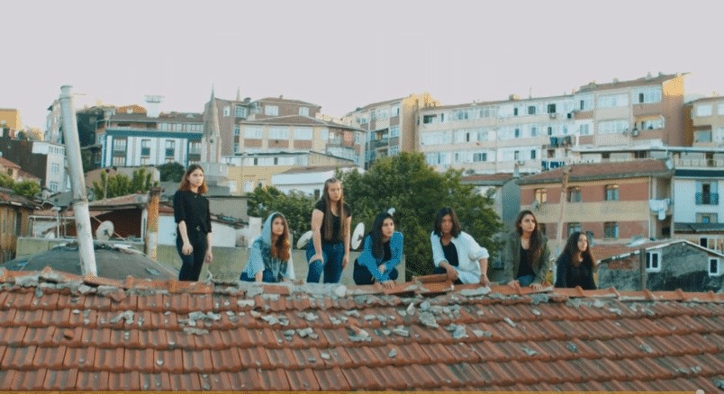 Çukur sezon finalinde neler oldu? Yeni sezona kadın hareketi damgasını vuracak! Çukur sezon finalinde neler oldu? Yeni sezona kadın hareketi damgasını vuracak!