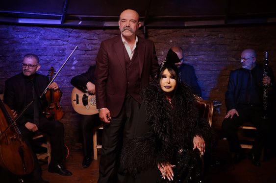 Çukur'da Bülent Ersoy sürprizi! Bülent Ersoy Çukur dizisinde şarkı söyleyecek!