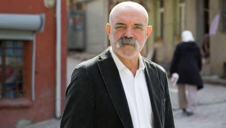 Çukur'un İdris'i Ercan Kesal'dan şok itiraf! İdris karakteri ölüyordu ama...