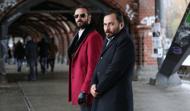 Çukur’un Vartolu’su ve Medet’i Almanya’da! Çukur'un Vartolu'su ve Medet'i Almanya'da!