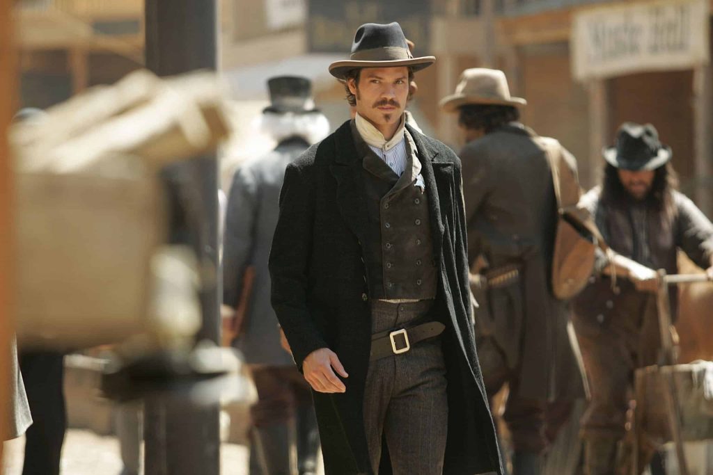 Deadwood dizisinin film uyarlaması için Timothy Olyphant'tan açıklama geldi!