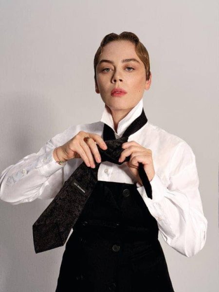 Demet Evgar: "Sahneye çıkamasaydım yitip giderdim"