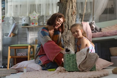 Demet Evgar'ın yeni dizisi Alev Alev'den fotoğraflar paylaşıldı!