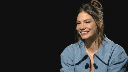 Demet Özdemir: 'Aşk bende çok kısa sürüyor'