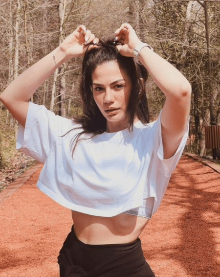 Demet Özdemir'den bahar paylaşımları!