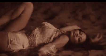 Demet Özdemir'in dans sahnesi sosyal medyayı ikiye böldü!