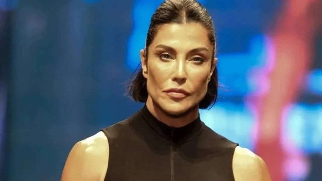 Deniz Akkaya hakkında yakalama kararı verildi!