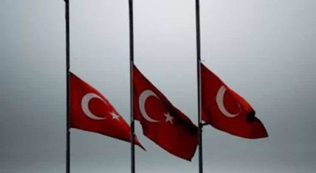 Deprem nedeniyle 7 günlük milli yas ilan edildi!