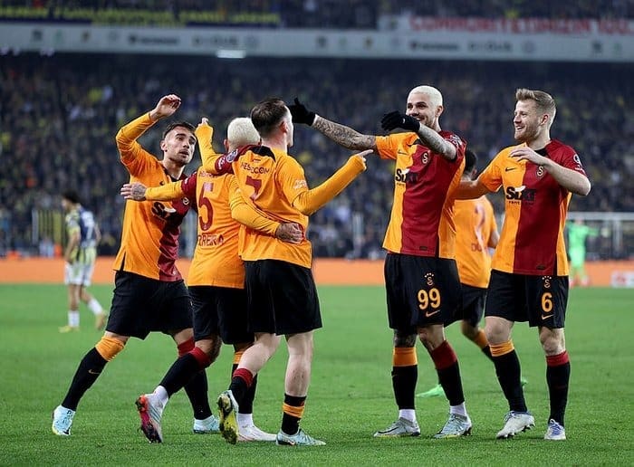 Dev derbinin kazananı Galatasaray oldu!