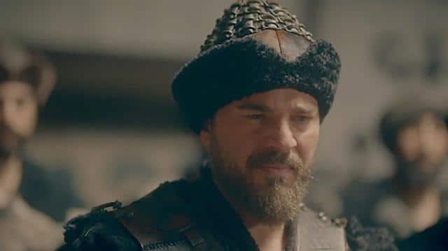 Diriliş Ertuğrul ekibini sarsan kalp krizi!
