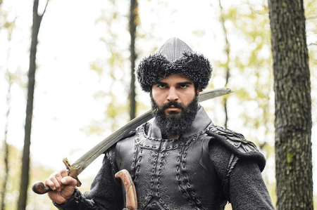 Diriliş Ertuğrul Oğuz Alp kimdir?
