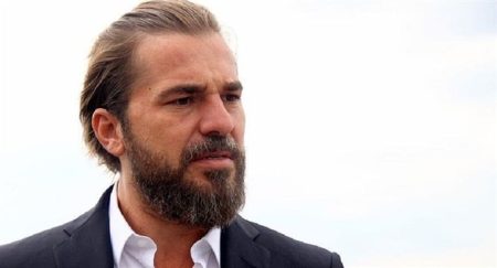 Diriliş Ertuğrul'un yıldızı Engin Altan Düzyatan yine bir dönem dizisi ile ekranlarda olacak!