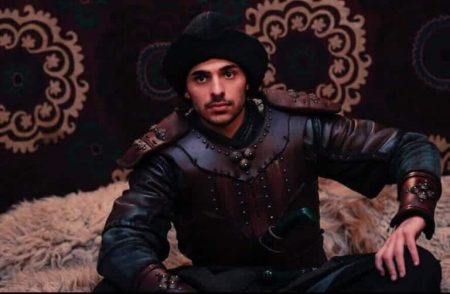 Diriliş Süleyman (Halit Özgür Sarı) kimdir?