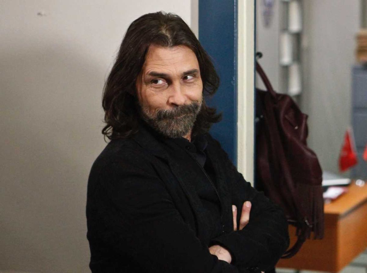 Murat ile Altan'ın yolları kesişir