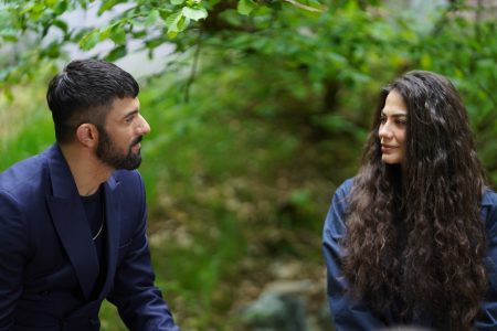 Farah gerçeği Tahir’den gizlemeye karar verir!