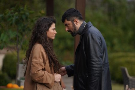 Farah sonunda Tahir’e yakalanmıştır!