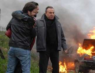Devlet bakanına suikast!