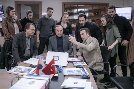 Ekibimiz telsizlere gelen bir anonsla yıkılır!