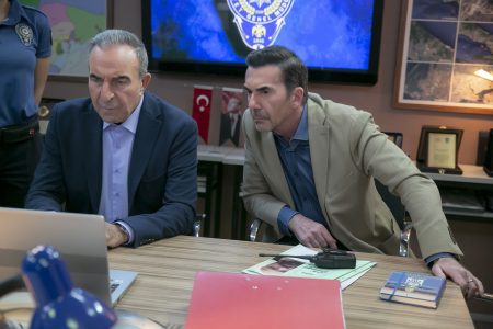 Ekip uyuşturucu baronu Kadem için bir operasyon hazırlar!