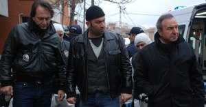 Mesut ve Sinan ölüm kapanında