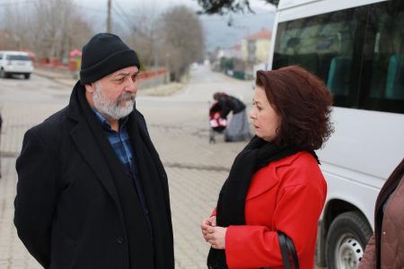 Baba Candır’da Salih Yalnızlığın Tadını Çıkarıyor!