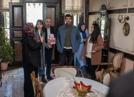 Jovanka ve Ertan’ın evlenmesine aileler onay veriyor!