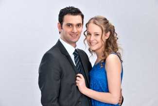 Oktay Feride ve Cüneyt'i her adımda izlemekte