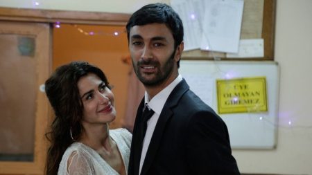 Bizim Hikaye 6.Bölüm Özeti