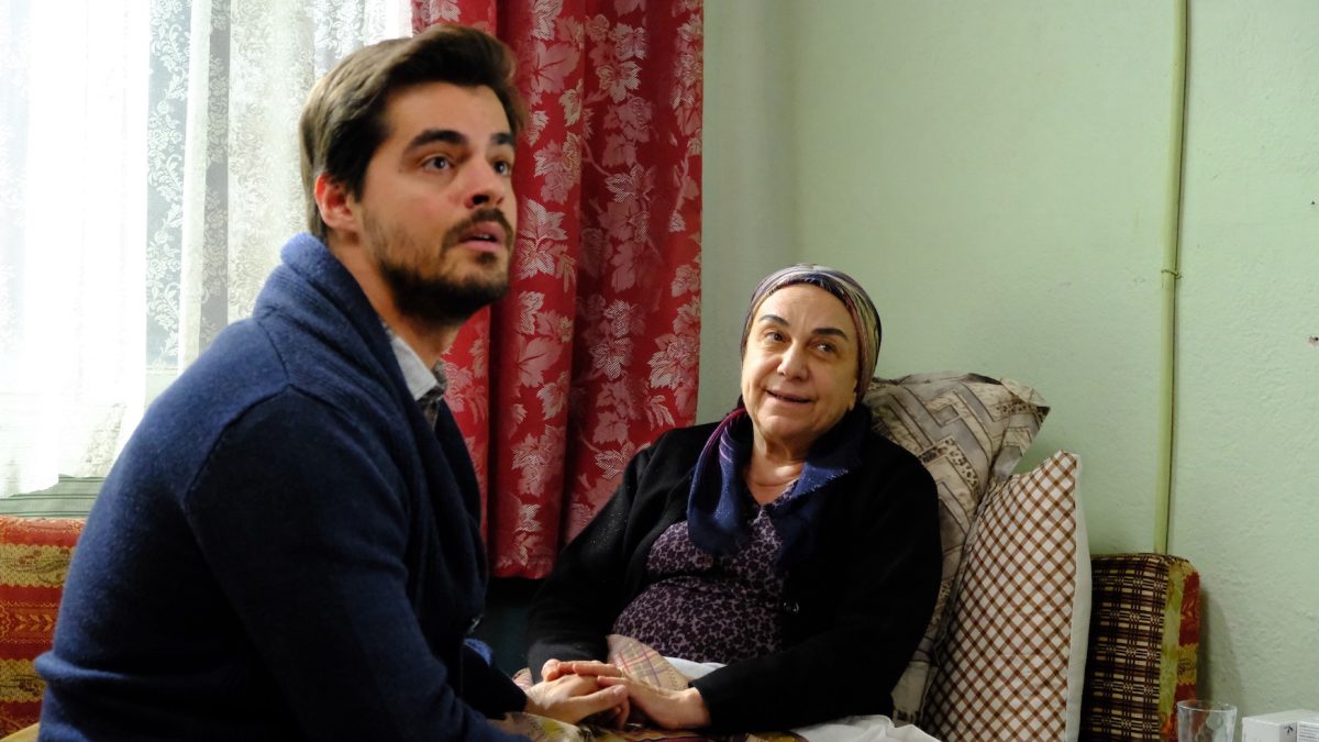Yasemin'in Taner'den bir isteği olur!