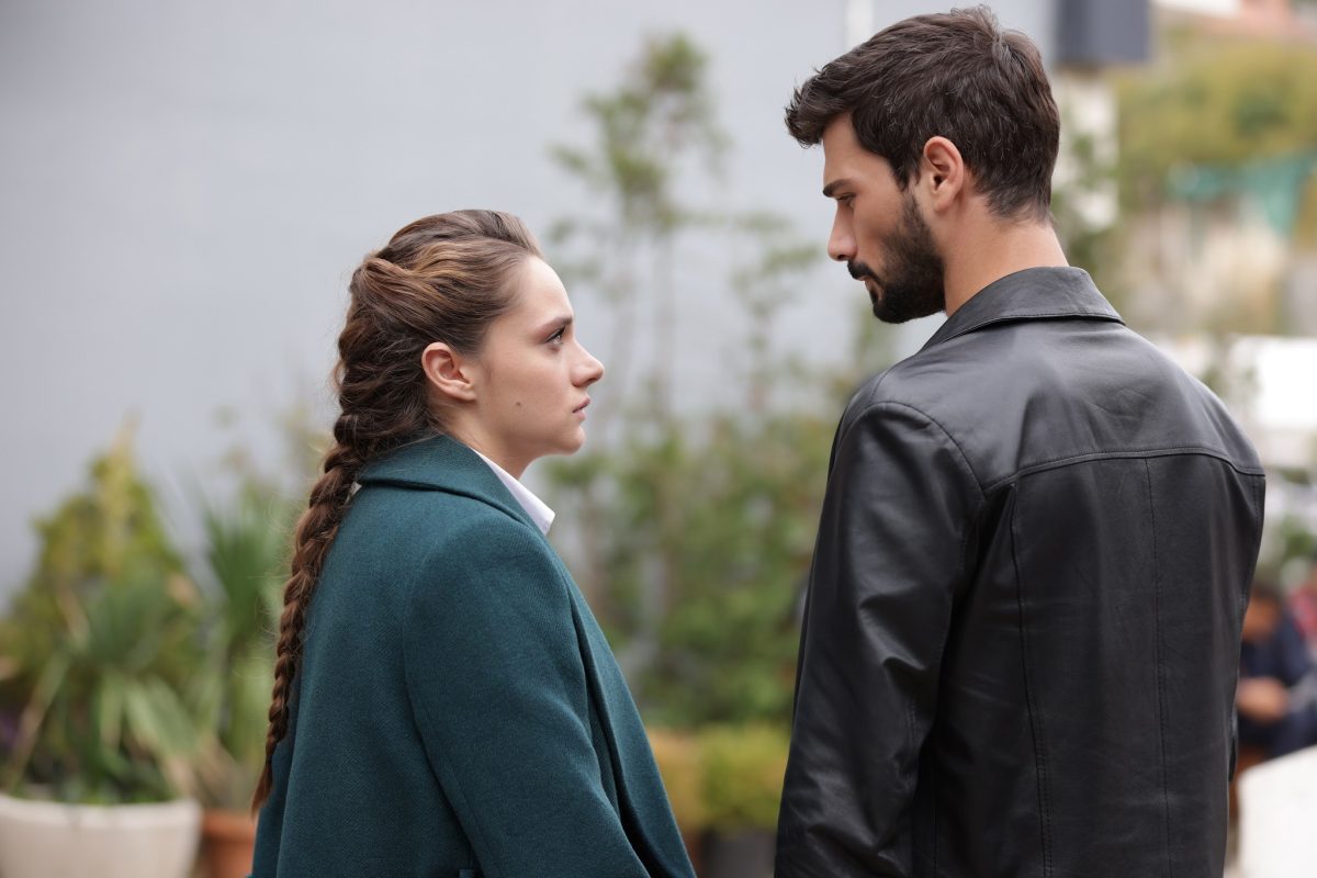 Halil İbrahim ve Zeynep birbirlerinden vazgeçebilecekler midir?