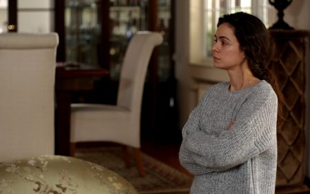 Bahar Arif'i sevdiğini itiraf ediyor!