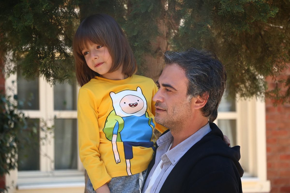 Mustafa Volkan’ı kıskanmaya başlıyor